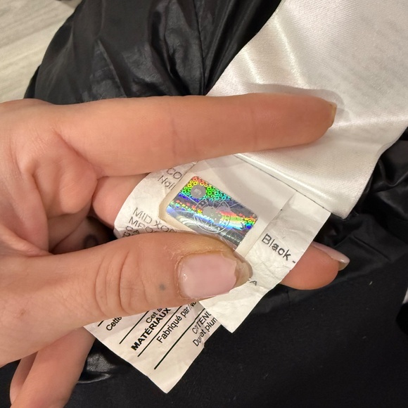 Canada Goose Abbott Packable Down Hoody - Picture 6 of 6